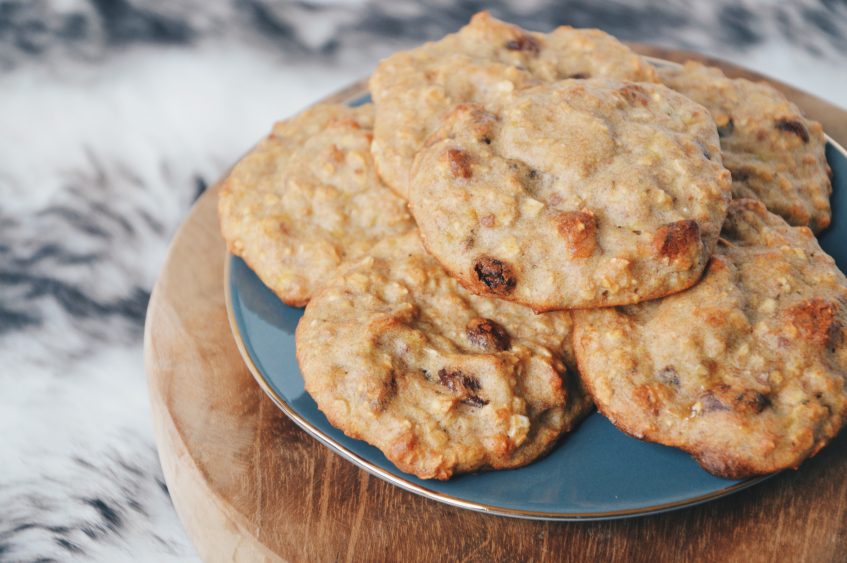 Oatmeal raisin breakfast cookies